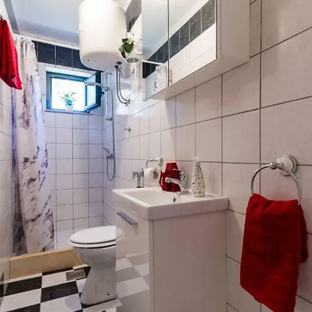 게스트하우스 Studio Apartman Glorious 3*
